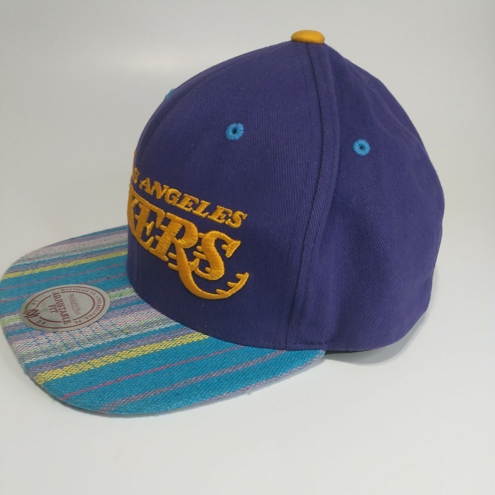 Mitchell & Ness Los Angeles Lakers Snapback Hat Purple Striped Brim NBA Mens - Picture 2 of 12